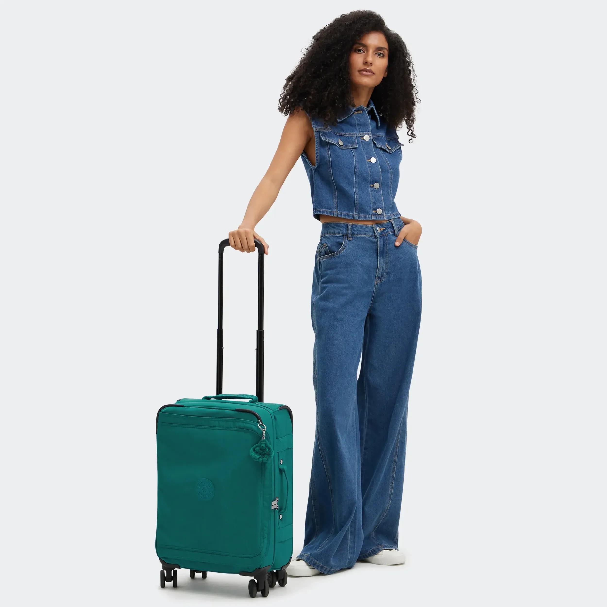 Valise souple compacte à roulettes