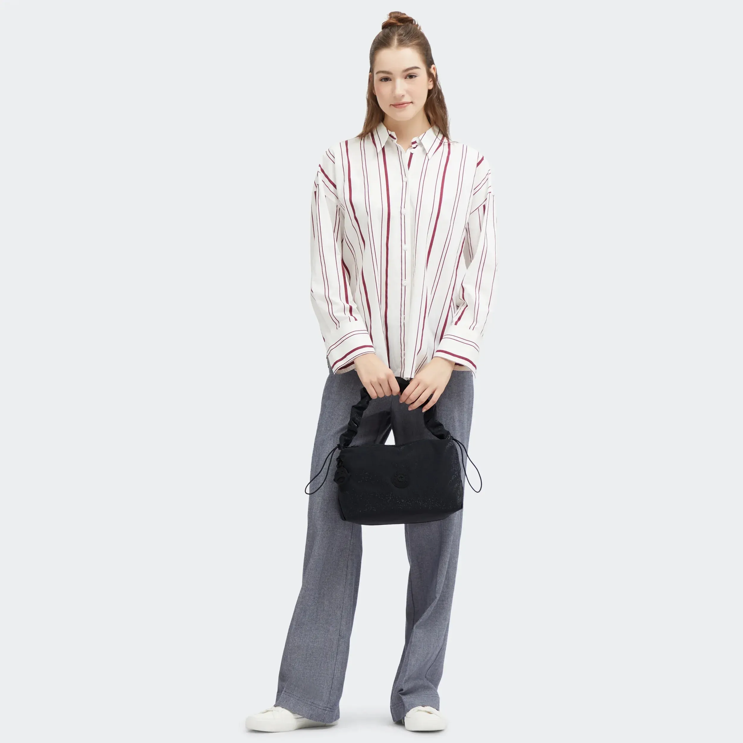 Sac à bandoulière Eleni Medium en satin lisse